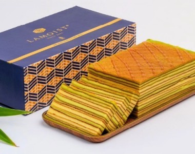 LAMOIST Lapis Legit SIGNATURE (HALF)